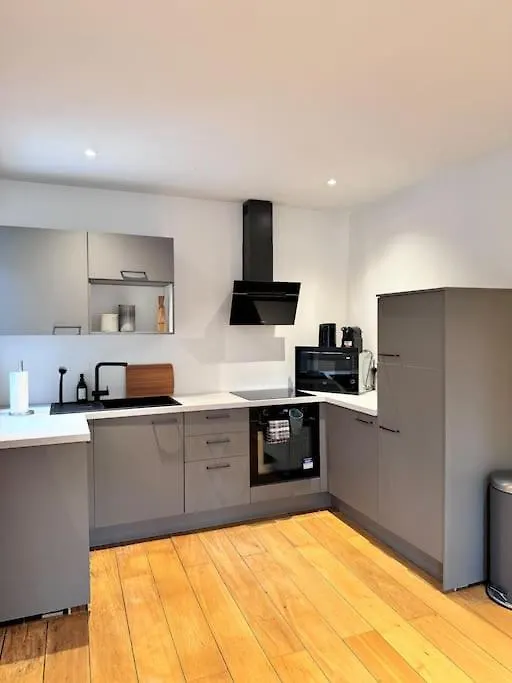 דירה לייז' Urbanchic Duplex Adalbert 2A בלגיה
